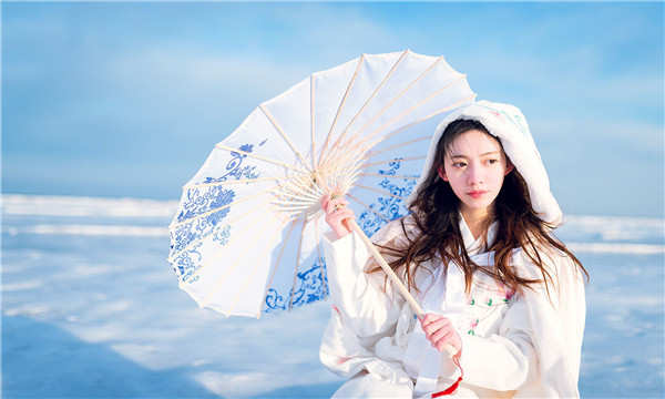 七星试管代怀生子多少钱一个？助孕之路的费用分析与方案选择